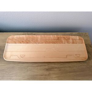 Vineyard Vines X Target Maple Wood Tray 17"x6" Whale Etching